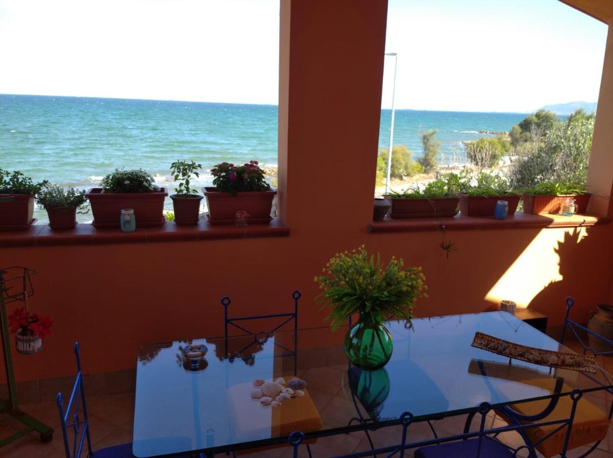 Casa Bon' Aria Fronte Mare Sud Sardegna Villa La Maddalena  Dış mekan fotoğraf